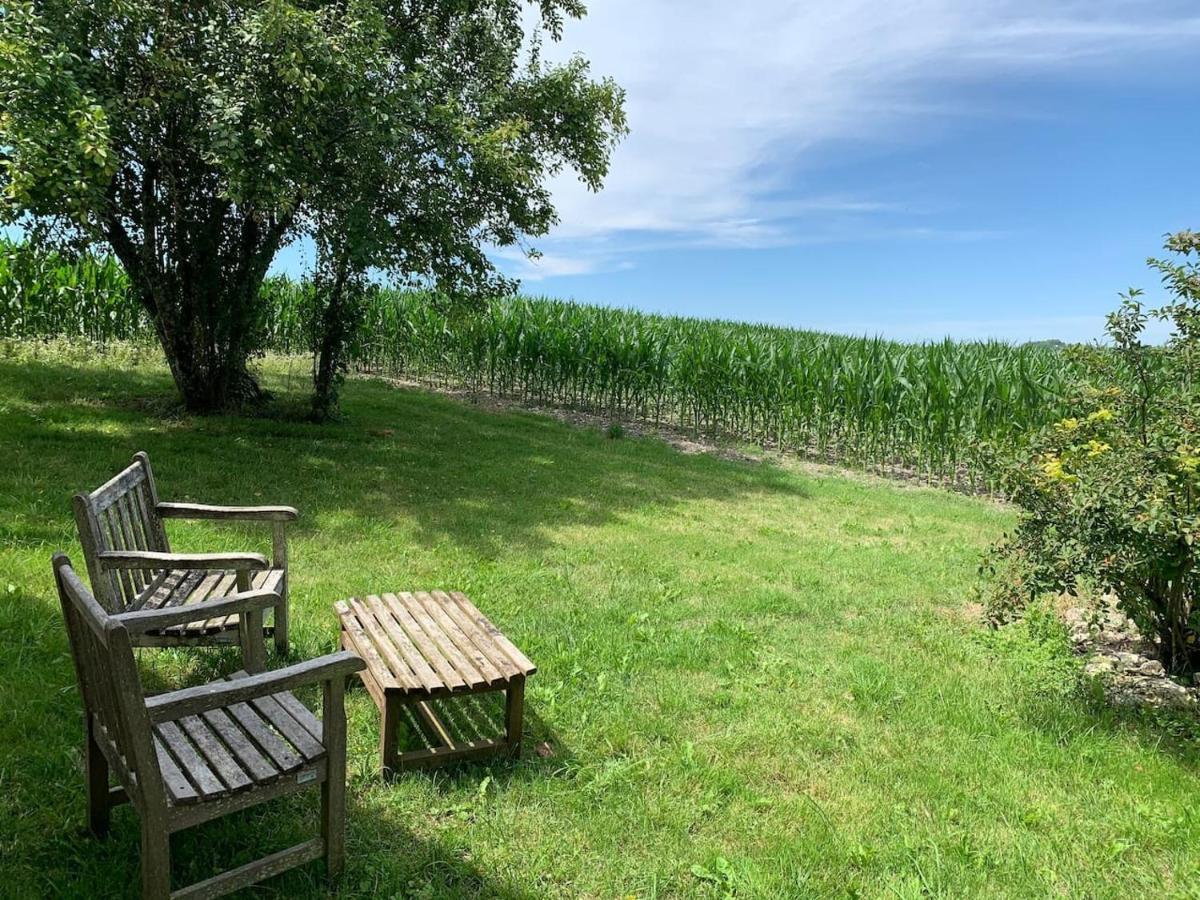 Country Villa For 19 Pool Cinema Football Pitch Verteillac Exterior photo